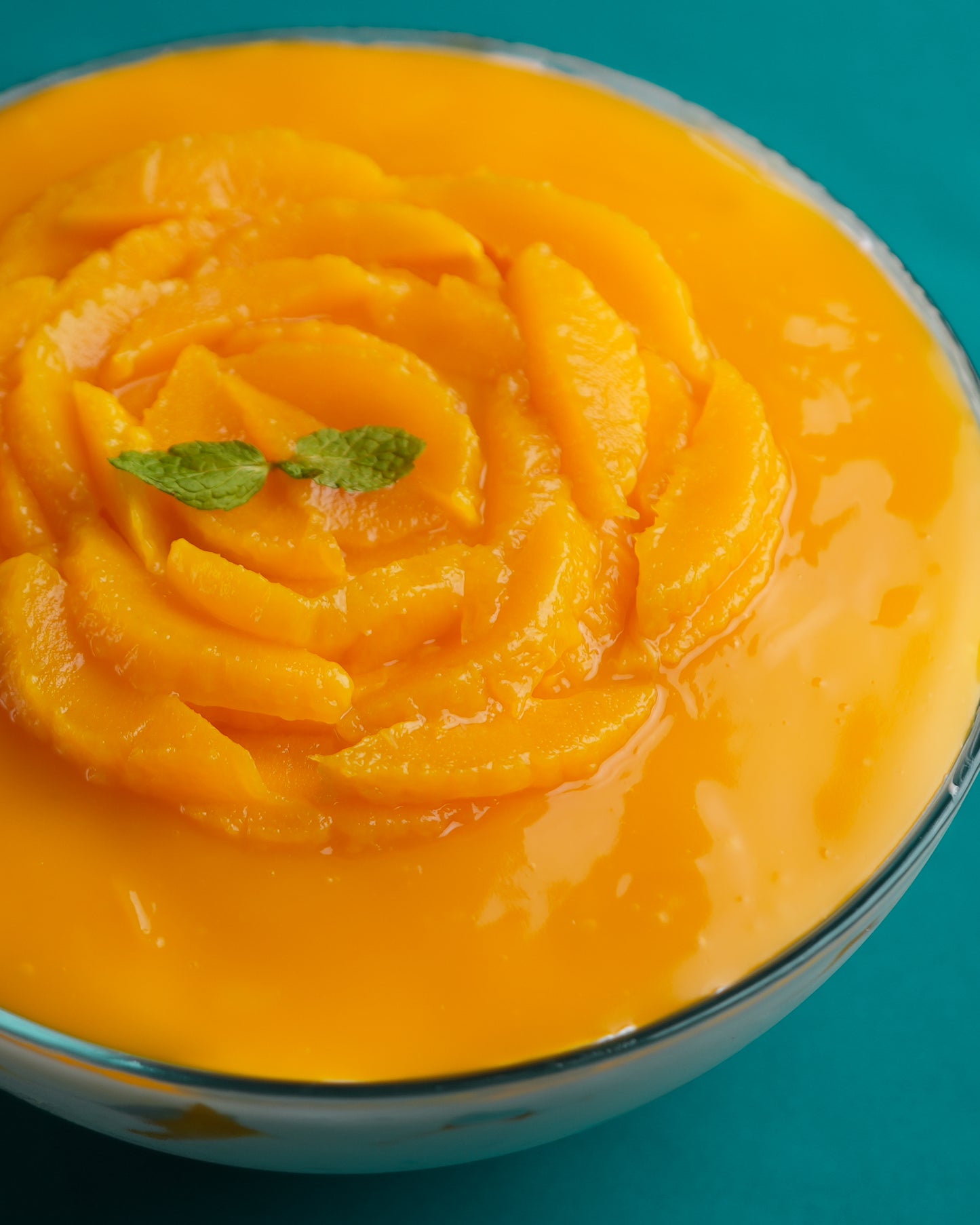 MANGO TRIFLE