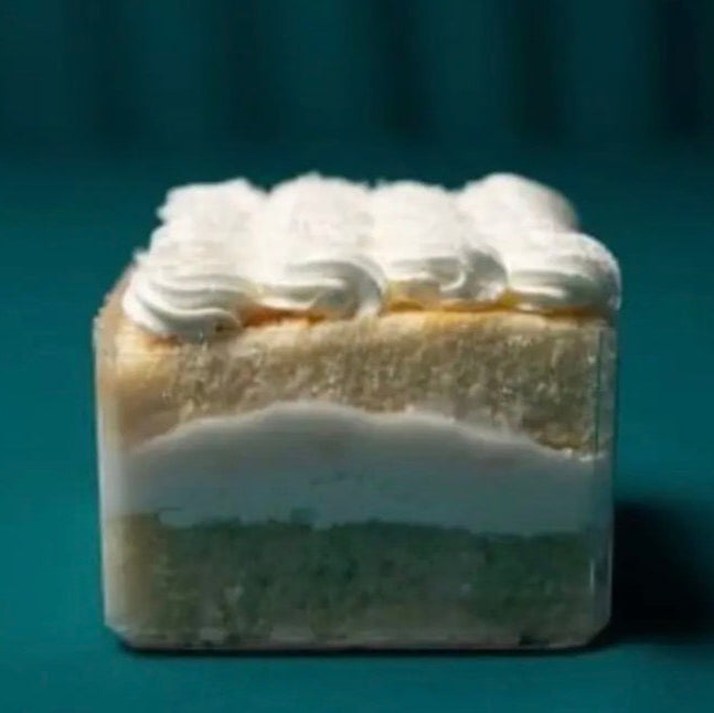 COCONUT CAKE