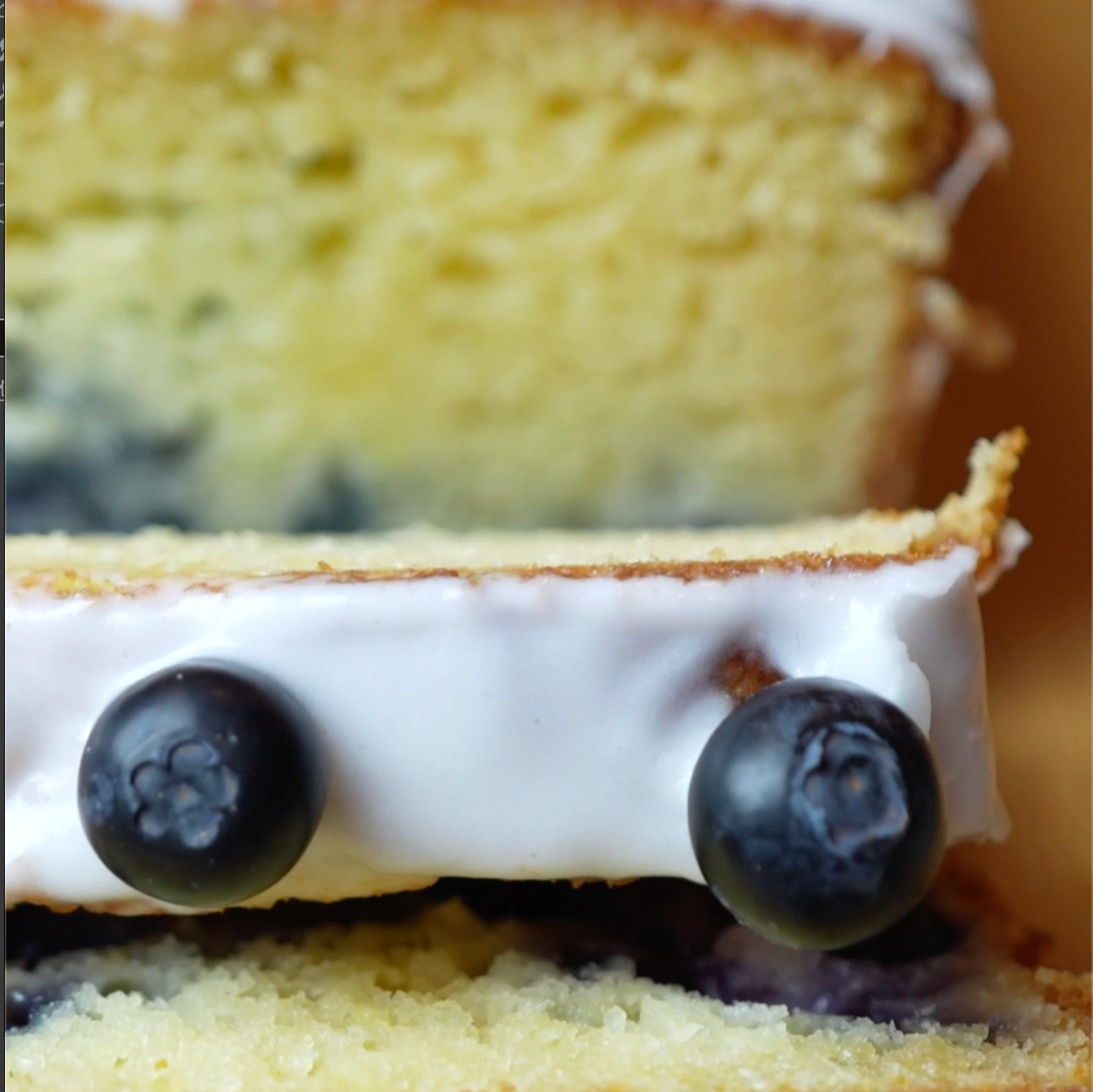 BLUEBERRY LEMON LOAF - Mozaabi Cucina