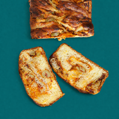 OLIVES BABKA
