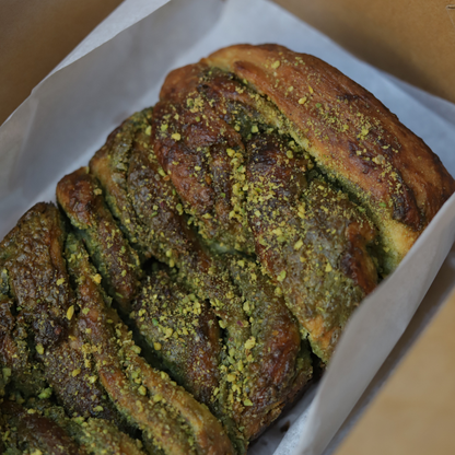 PISTACHIO BABKA - Mozaabi Cucina